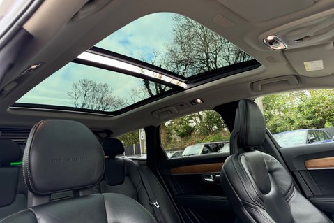Volvo V90 D5 POWERPULSE INSCRIPTION PRO AWD -PAN ROOF - £6320 OPTIONAL EXTRAS  64