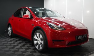 Tesla Model Y RWD Comfort Suspension White Interior Multi Coat Red One Owner Pristine 7