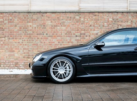 Mercedes-Benz CLK DTM AMG 22