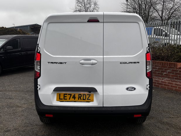 Ford Transit Courier Transit Courier Petrol 1.0 EcoBoost 125ps Limited Van 8