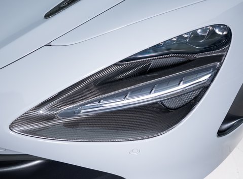 McLaren 720S Performance 35