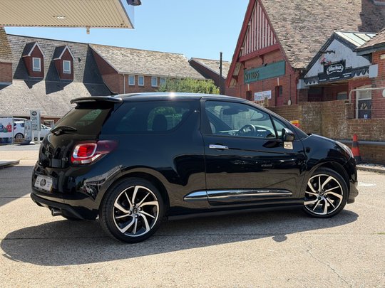 DS DS 3 BLUEHDI PRESTIGE S/S