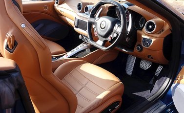 Ferrari California T 19