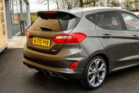 Ford Fiesta ST-LINE X EDITION MHEV 8