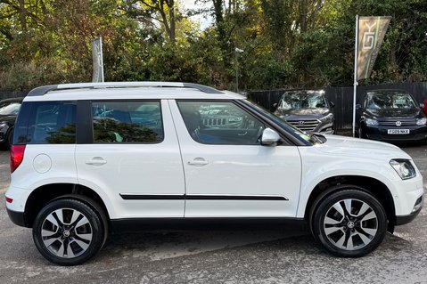 Skoda Yeti Outdoor LAURIN AND KLEMENT TDI DSG - RARE CAR - PAN ROOF -APPLE CARPLAY -8 SERVICES 5