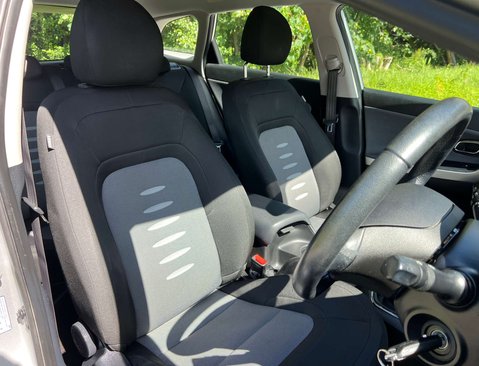 Kia Ceed 1.6 Ceed 2 EcoDynamics CRDi 5dr 19