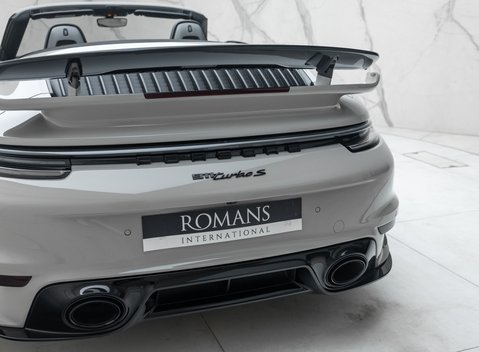 Porsche 911 Turbo S Cabriolet (992) 40