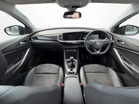 Vauxhall Grandland 1.2 Turbo Ultimate 5dr 16