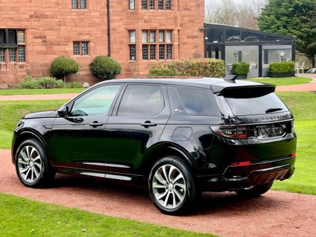 Land Rover Discovery Sport R-DYNAMIC HSE 32
