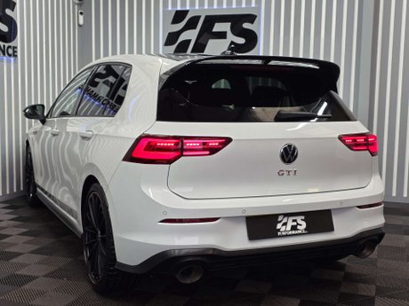 Volkswagen Golf 2.0 TSI GTI Clubsport 45 Hatchback 5dr Petrol DSG Euro 6 (s/s) (300 ps) 38