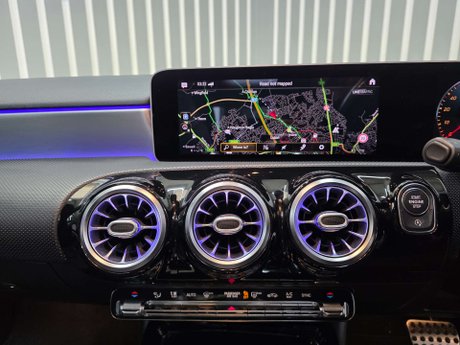 Mercedes-Benz A Class 2.0 A35 AMG (Premium Plus) Hatchback 5dr Petrol SpdS DCT 4MATIC Euro 6 (s/s 13