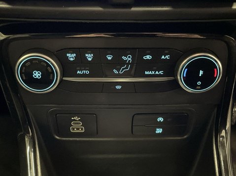 Ford Ecosport 1.0T EcoBoost Active SUV 5dr Petrol Manual Euro 6 (s/s) (125 ps) Bluetooth 48