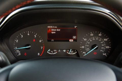 Ford Fiesta ST-LINE 15