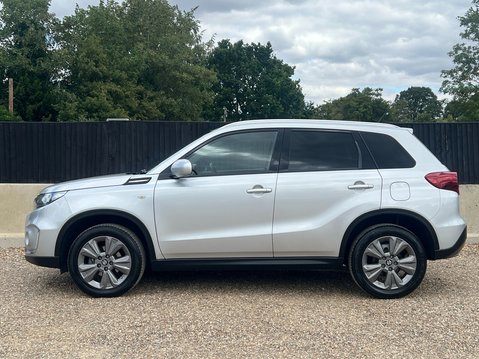 Suzuki Vitara SZ-T BOOSTERJET MHEV 6