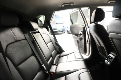 Kia Niro 1.6 Niro 3 HEV Semi-Auto 5dr 47