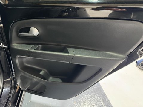 Volkswagen Up 1.0 TSI up! GTI 28