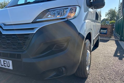Citroen Relay 33 L1H1 X 120 ps BlueHdi Panel Van - Racking & Invertor 22