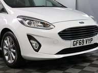 Ford Fiesta TITANIUM 10