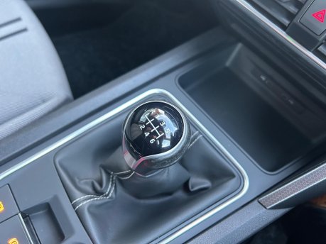 SEAT Leon 1.0 TSI SE Dynamic Euro 6 (s/s) 5dr 32