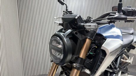 Honda CB 2021 NEO SPORT ONLY 17K STUNNING EXAMPLE 125CC 9