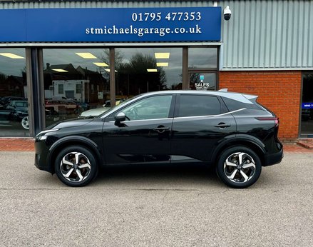 Nissan Qashqai 1.3 Qashqai N-Connecta DiG-T MHEV 5dr 11