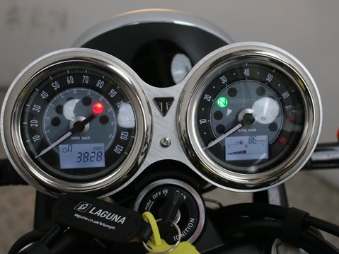 Triumph Bonneville T100 BONNEVILLE T100 15