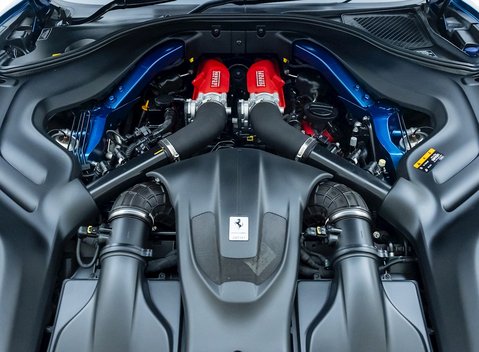 Ferrari Portofino 38