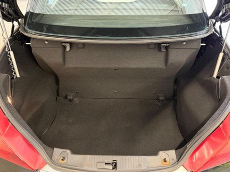 Vauxhall Tigra 1.8i 16v Exclusiv 2dr (a/c) 31