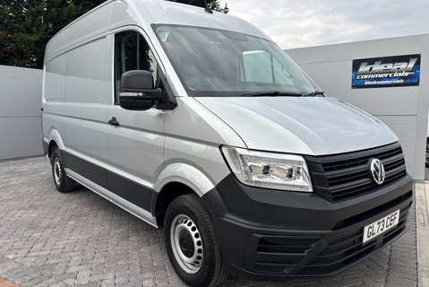 Volkswagen Crafter CR35 177 ps Tdi L2 H2 Trendline DSG Panel Van 1
