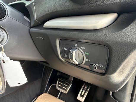 Audi A3 1.5 A3 Sportback S Line TFSI Semi-Auto 5dr 31