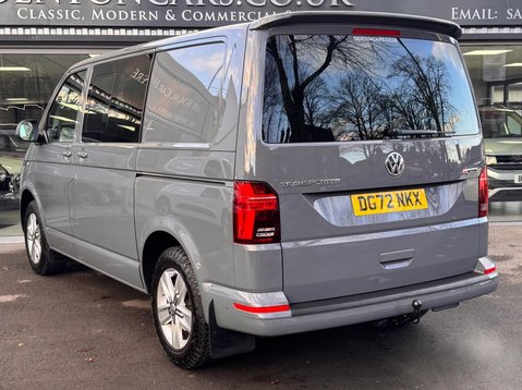 Volkswagen Transporter T32 TDI KOMBI HIGHLINE 4MOTION 24