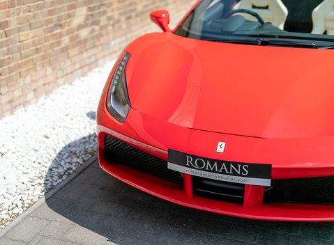 Ferrari 488 Spider 24