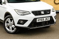 SEAT Arona TSI FR 10