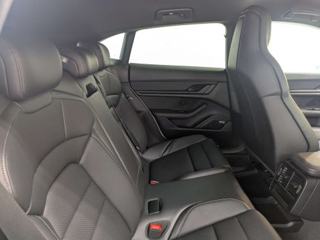 Porsche Taycan Taycan 4S Sport Turismo 4WD 5dr 46