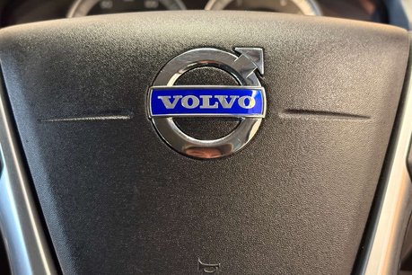 Volvo XC70 3.0 T6 SE Lux Estate 5dr Petrol Geartronic AWD Euro 5 (304 ps) 46