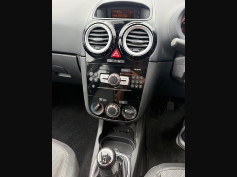 Vauxhall Corsa 1.4i 16v Design 5dr (a/c) 20
