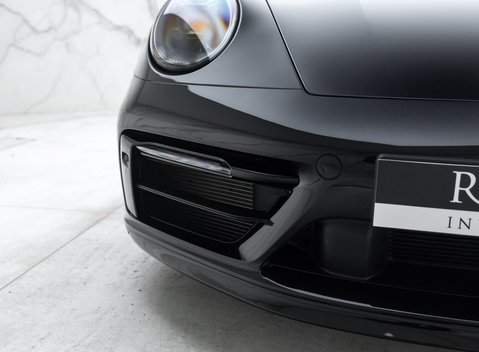 Porsche 911 Targa (992) 50 Years Porsche Design Edition 36