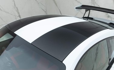 Porsche 911 GT2 RS (991) 37