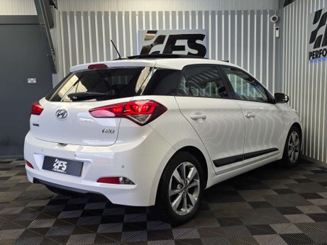 Hyundai i20 1.2 Premium SE Hatchback 5dr Petrol Manual Euro 6 (84 ps) 27