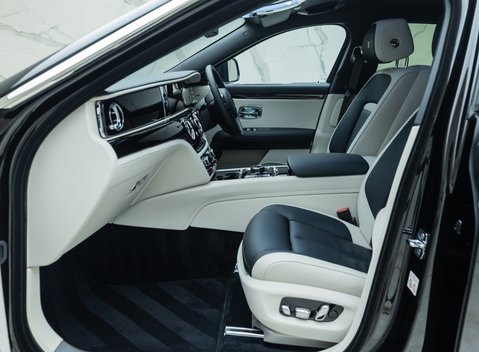 Rolls-Royce Ghost 24