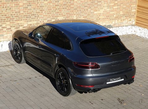 Porsche Macan GTS 13