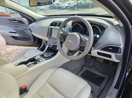 Jaguar XE 2.0d Prestige Auto Euro 6 (s/s) 4dr 29