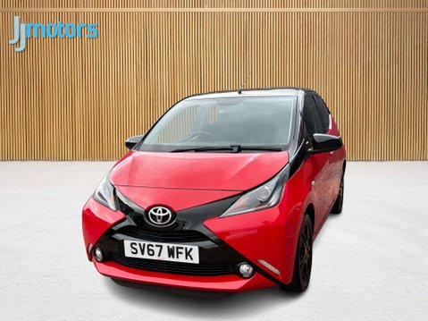Toyota Aygo 1.0 VVT-i x-cite 4 Red Bi-Tone Hatchback 5dr Petrol Manual Euro 6 (68 ps) 32