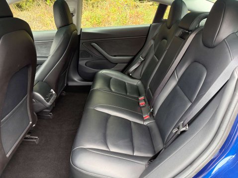 Tesla Model 3 Model 3 Performance AWD 4WD 4dr 31