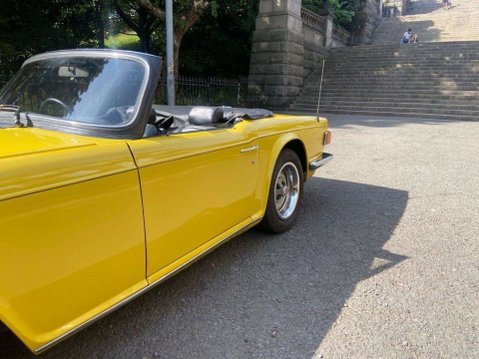 Triumph TR6 2.5 2.5 PI 2d 23