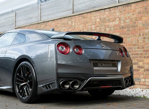 Nissan GT-R Prestige 24