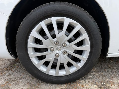 Vauxhall Vivaro L2H1 F2900 PRO S/S 14