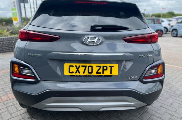 Hyundai KONA 1.6 h GDI PREMIUM AUTO PETROL HYBRID 13