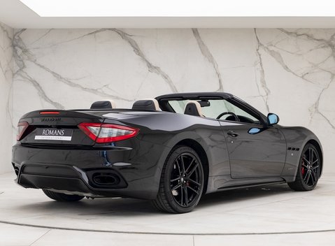 Maserati Grancabrio Sport 10