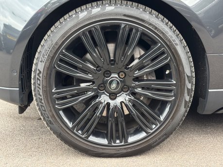 Land Rover Range Rover 4.4 SD V8 Autobiography SUV 5dr Diesel Auto 4WD Euro 6 (s/s) (339 ps) 7